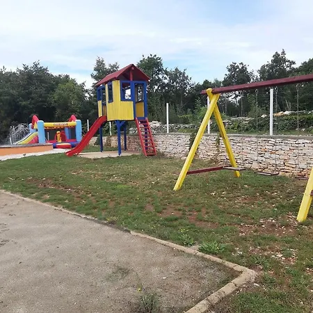 Village Jelovci Gasthuis