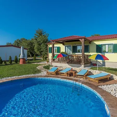 Guest house Village Jelovci