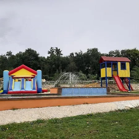 Guest house Village Jelovci Kringa