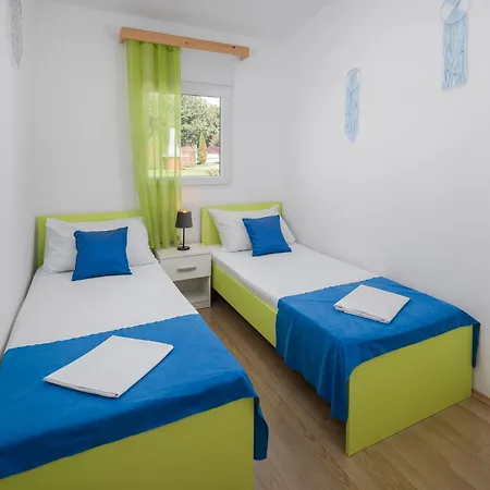 Gasthof Village Jelovci 3*
