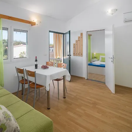 Village Jelovci Gasthof 3*