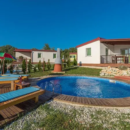 Village Jelovci Guest house